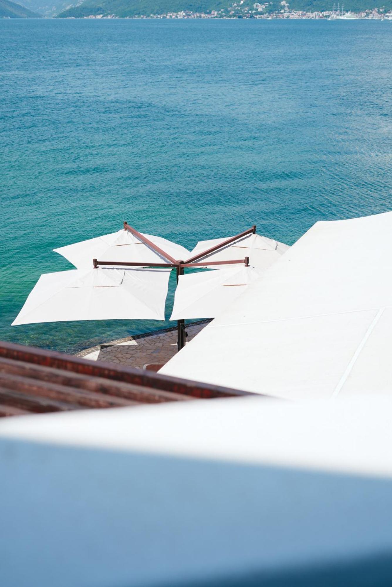 Luxury Sea Residence By Kristina Tivat Bagian luar foto
